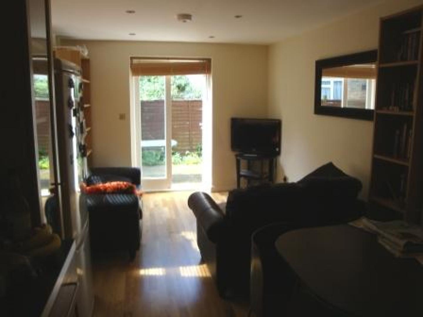 			NEW INSTRUCTION, 2 Bedroom, 1 bath, 1 reception Flat			 Portnall Road, QUEENS PARK/MAIDA VALE